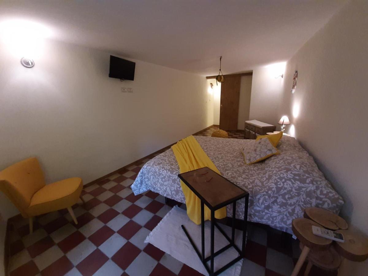 Tra I Vicoli Di Aci Apartamento Acireale Exterior foto